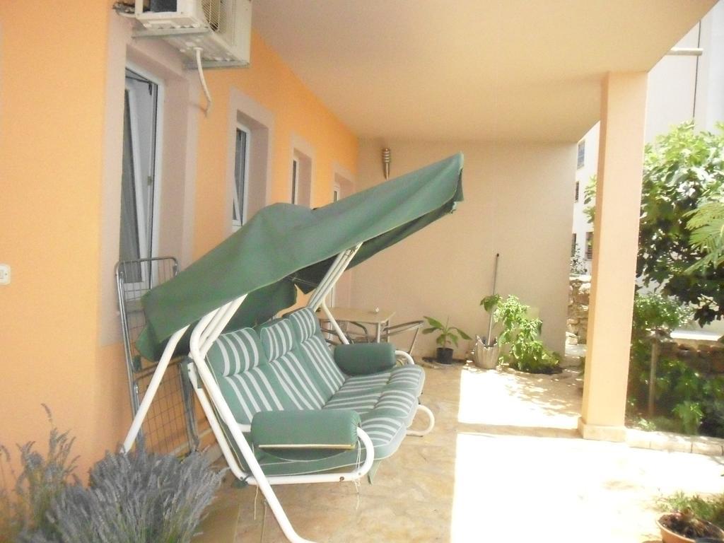 Apartments Villa Marija Gornji Karin Oda fotoğraf