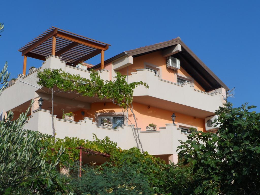 Apartments Villa Marija Gornji Karin Dış mekan fotoğraf