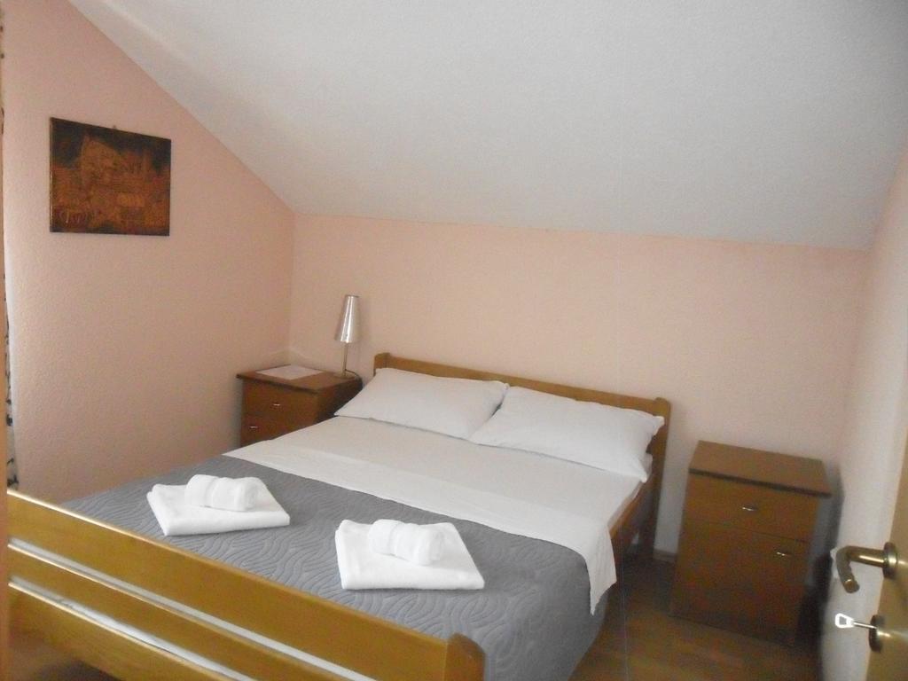 Apartments Villa Marija Gornji Karin Oda fotoğraf