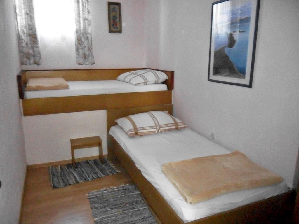 Apartments Villa Marija Gornji Karin Oda fotoğraf