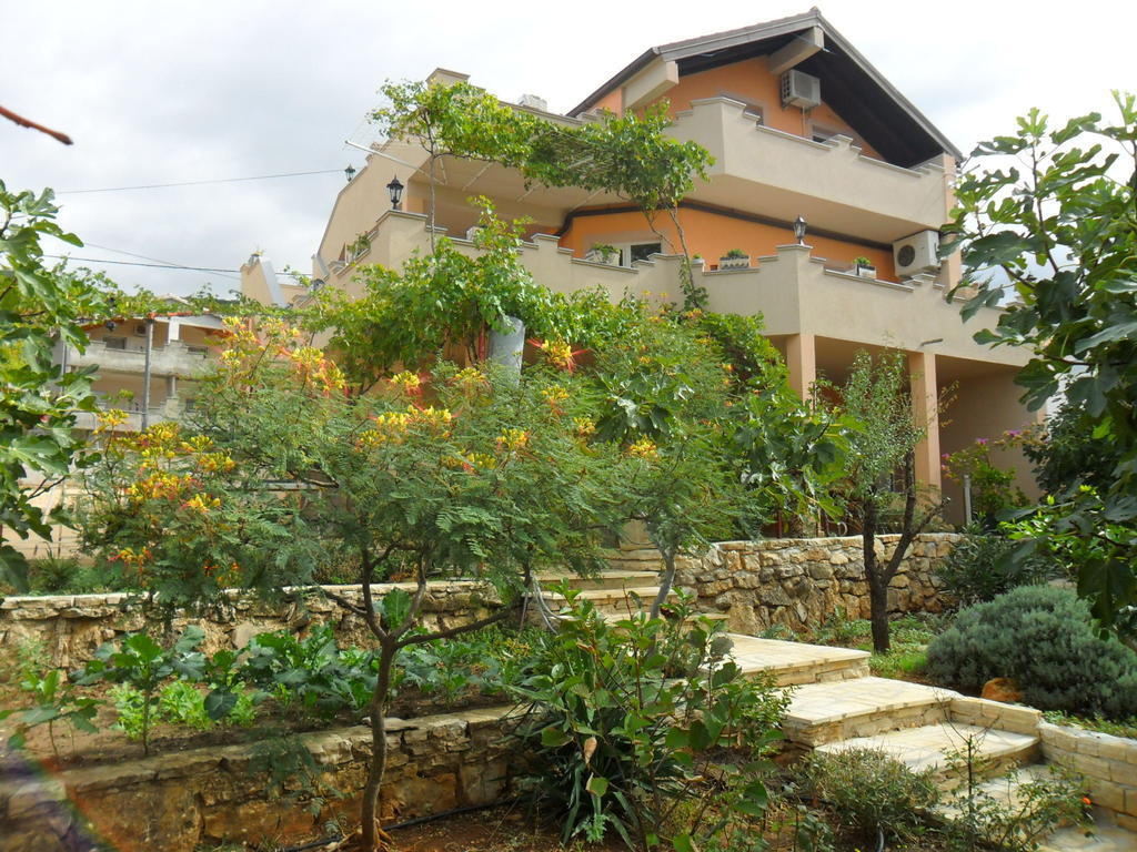 Apartments Villa Marija Gornji Karin Dış mekan fotoğraf