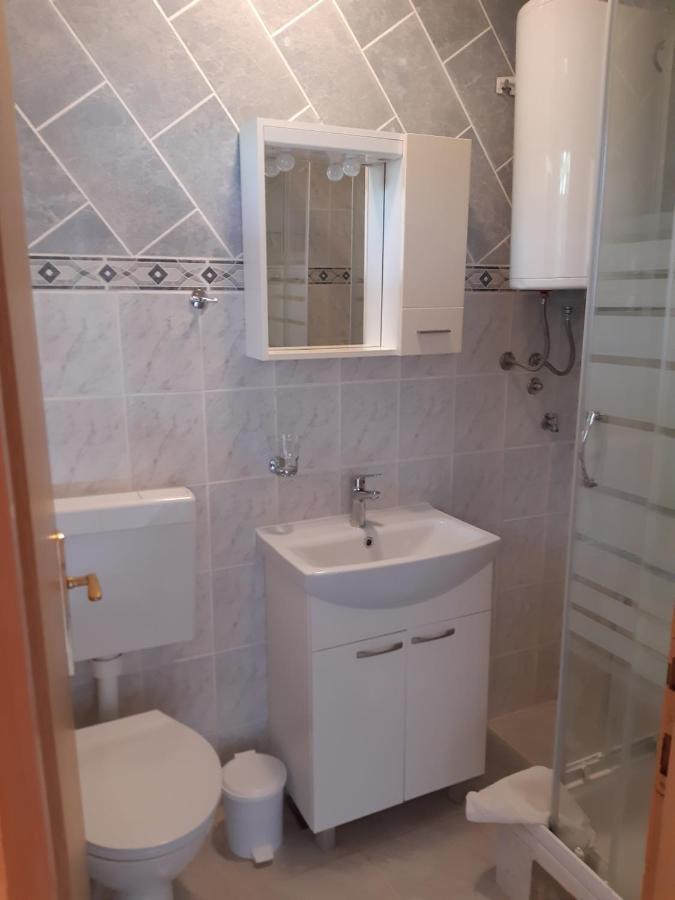 Apartments Villa Marija Gornji Karin Dış mekan fotoğraf